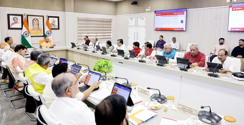 UP News: मैनपुरी सैनिक स्कूल को निशुल्क मिलेगी 9.524 हेक्टेयर जमीन, विकास कार्यों को मिलेगी रफ्तार